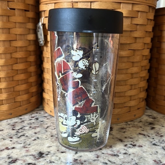 Tervis 16 oz  double walled Mickey Mouse cup/tumbler Plastic - Picture 3 of 8